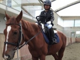 体験乗馬のレッスンを行いました。(大阪府寝屋川市/N様)