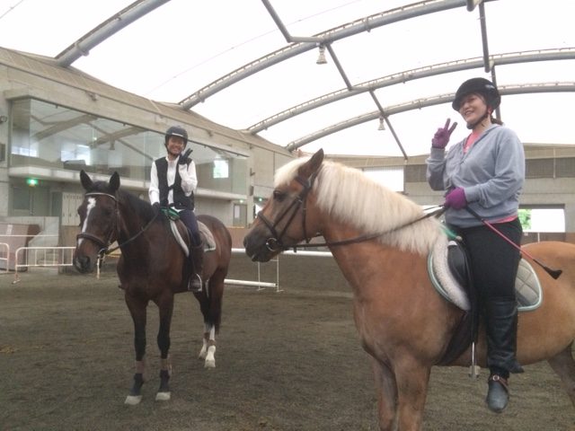 乗馬クラブの初級ドレッサージュレッスン♪【大阪市/鶴見緑地乗馬苑】