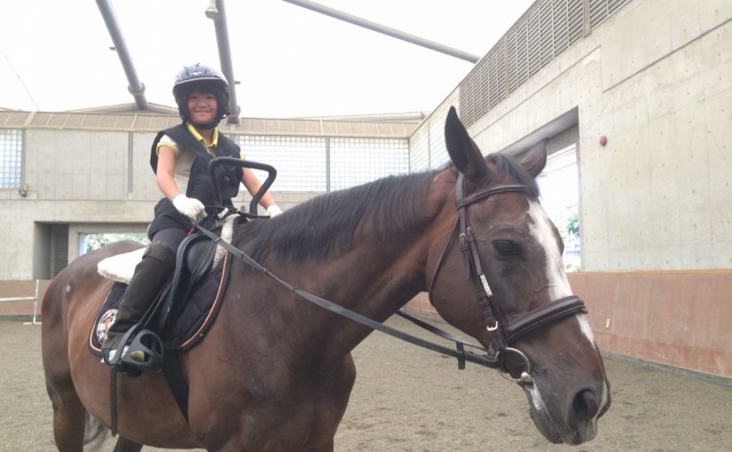 乗馬クラブの乗馬体験で大きい馬に乗りました！（守口市/鶴見緑地乗馬苑）